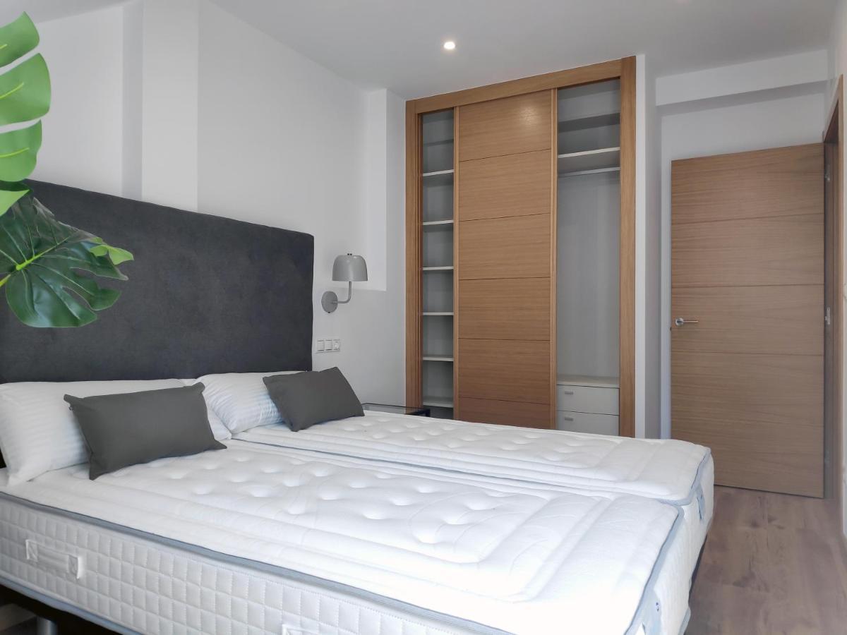 Apartamentos Rey By Como En Casa Santiago de Compostela Exterior foto